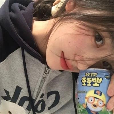 喙与脑：使用工具的鸟类